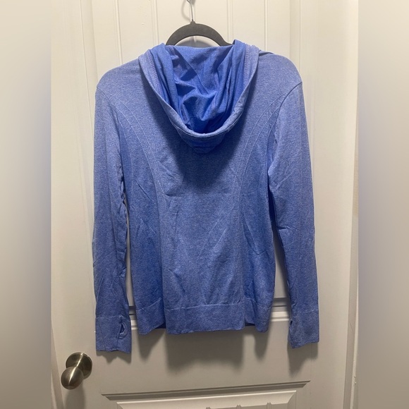 Hayden 
Womens athletic jacket 
Size Medium 
NWOT - Picture 5 of 5